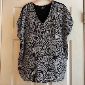 LOFT Outlet Large Black White Cap Sleeve Top